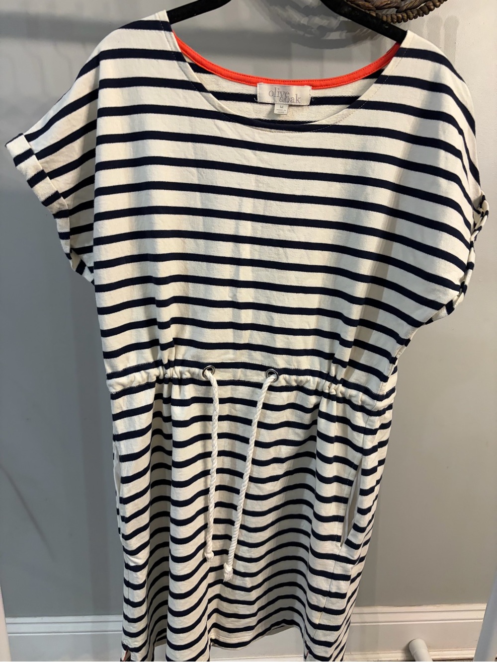 Olive & Oak Navy and White Striped Mini Dress with sinched waist  size medium - Picture 4 of 11